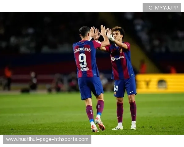 巴萨专门训练定位球攻防,球员习得多套角球套路 巴萨专门训练定位球攻防,球员习得多套角球套路